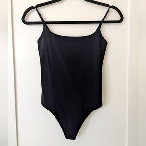 Aritzia Babaton Contour Cami bodysuit